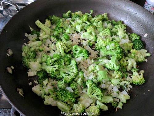 Broccoli Paruppu Usili