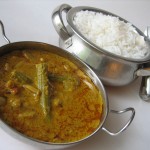 Murungakkai-Poricha-Kara-Kuzhambu