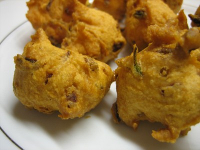 Medhu Pakoda