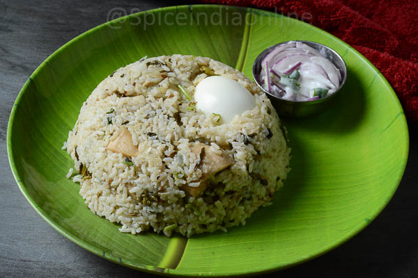 Kongu Vellai Chicken Biryani