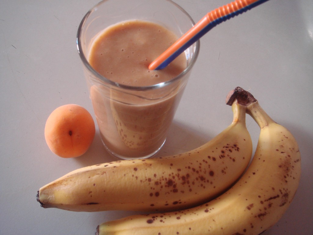 Can I Give My Dog A Banana And Apricot Smoothie preview